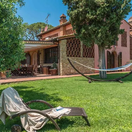 Villa Gino 8&2, Emma