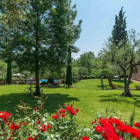 Villa Gino 8&2, Emma