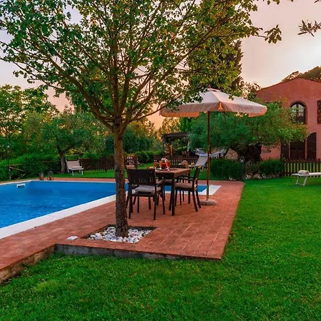 Villa Gino 8&2, Emma Empoli